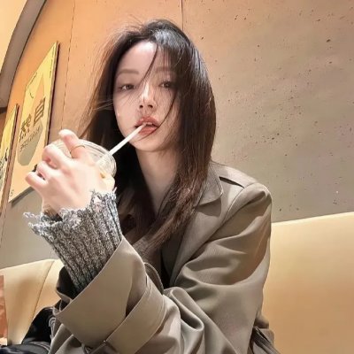 霹雳修女 封面